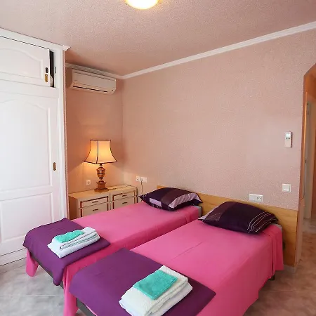 Escorpion By Interhome