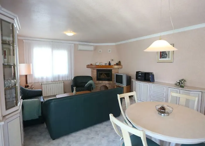 Escorpion By Interhome Villa *
